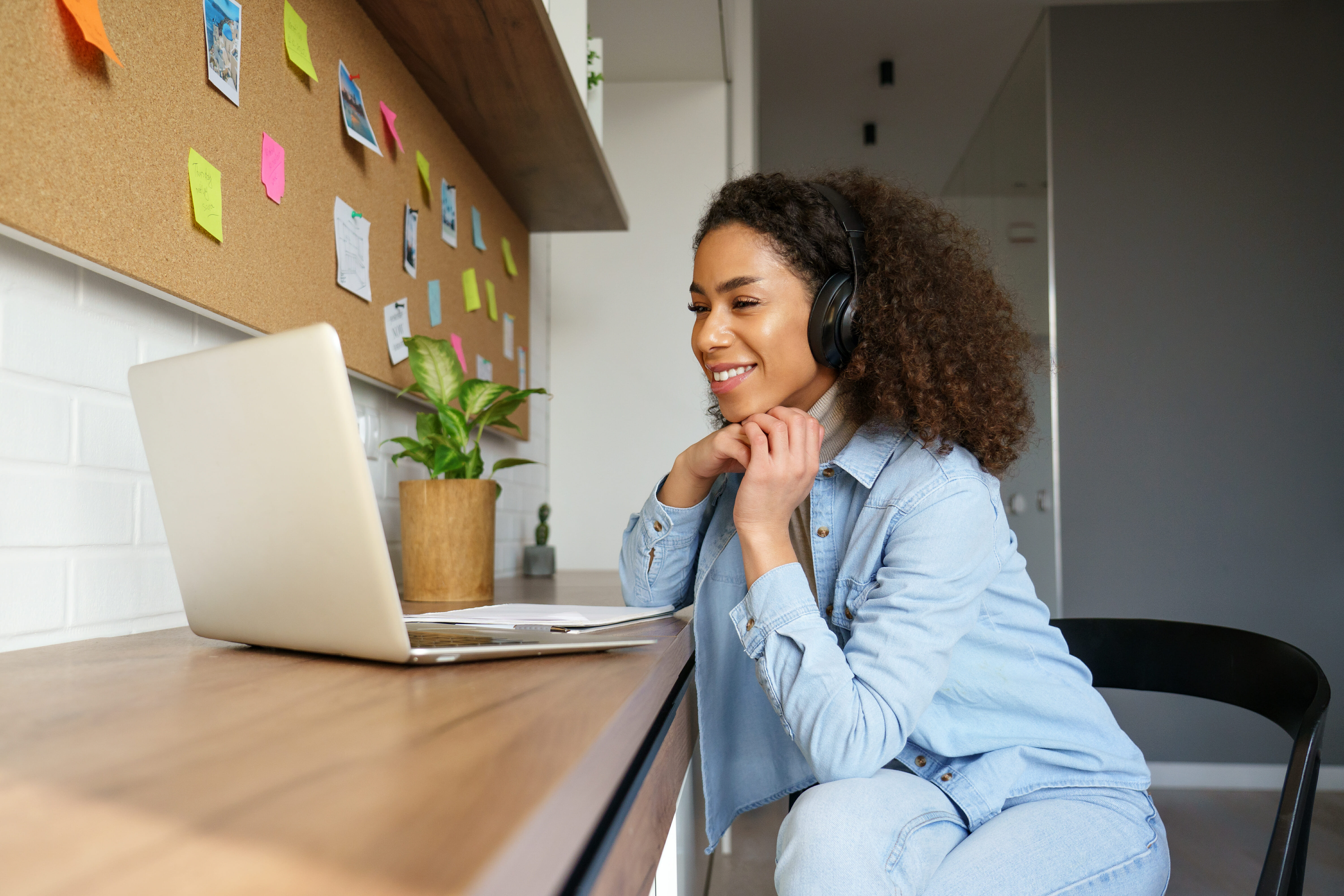 watching an online talk shutterstock image